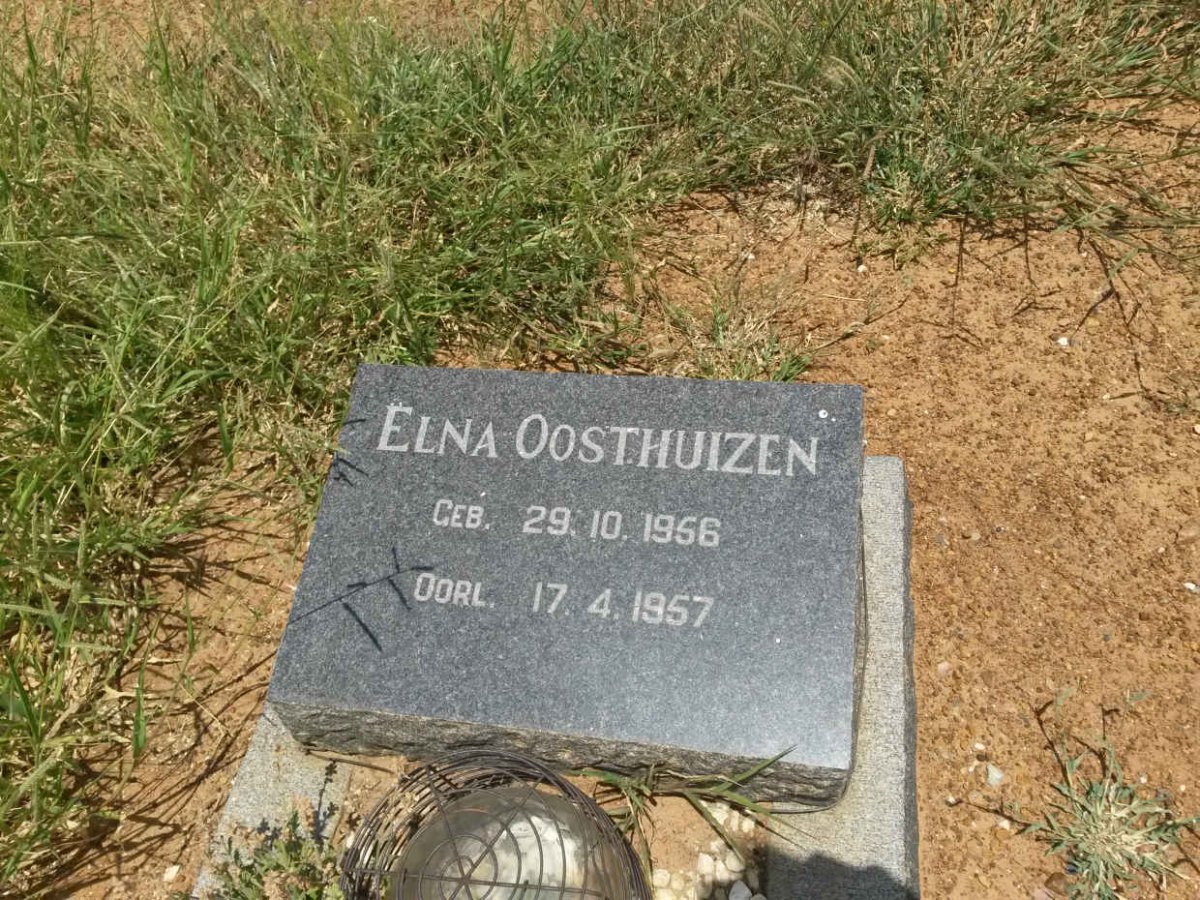 OOSTHUIZEN Elna 1956-1957