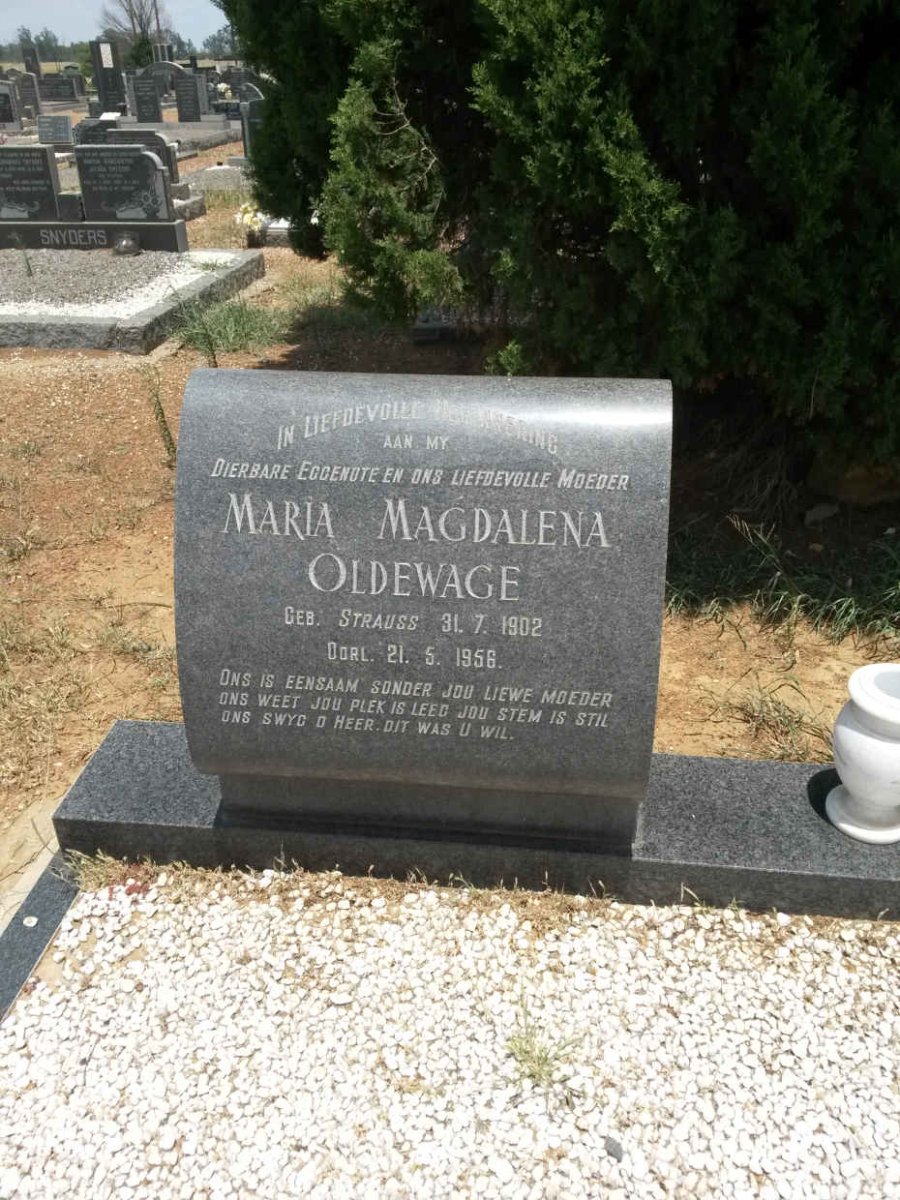OLDEWAGE Maria Magdalena nee STRAUSS 1902-1956