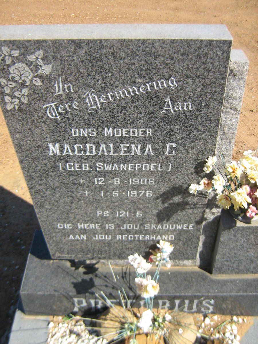 PRETORIUS Magdalena G. nee SWANEPOEL 1906-1976