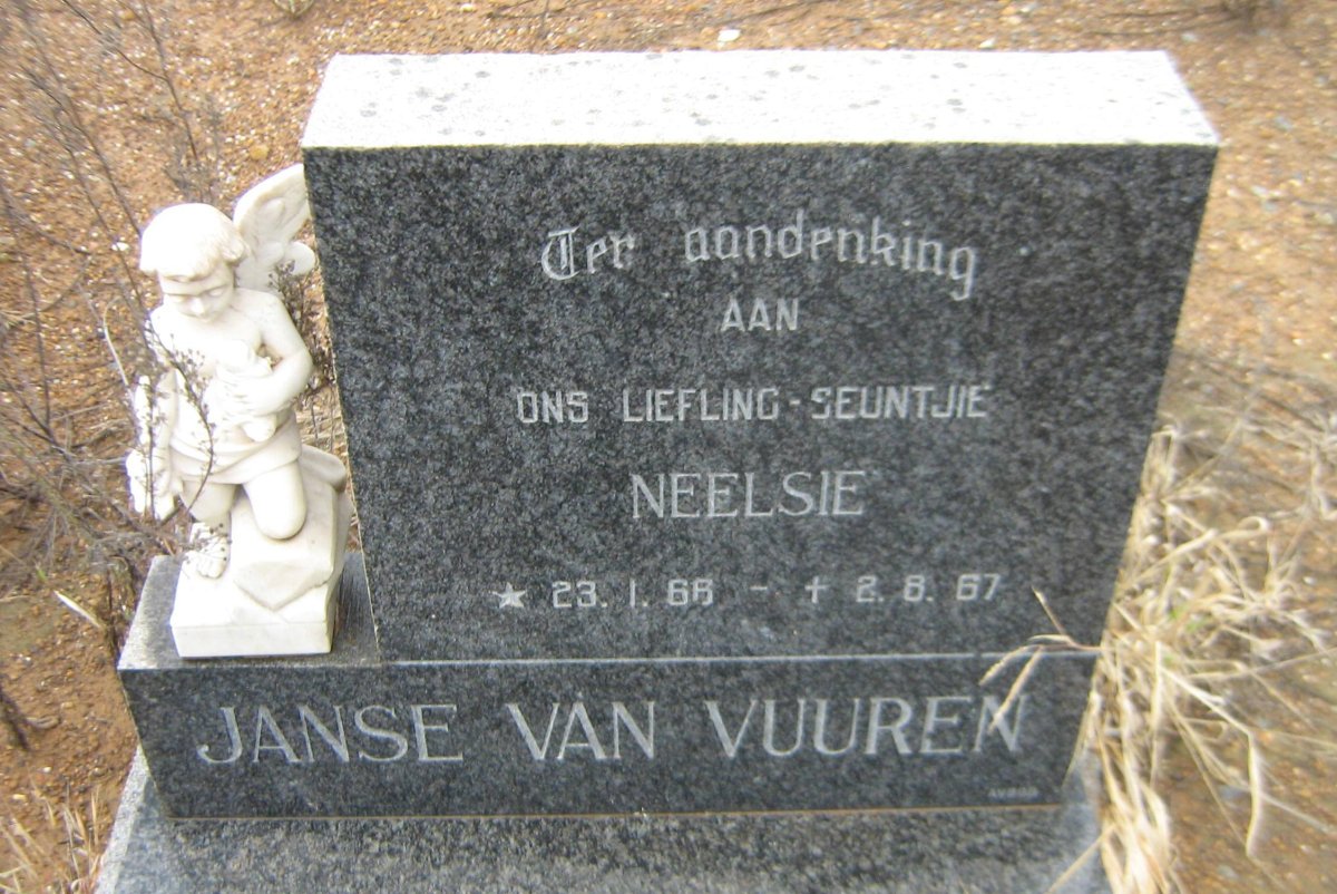 VUUREN Neelsie, Janse van 1966-1967