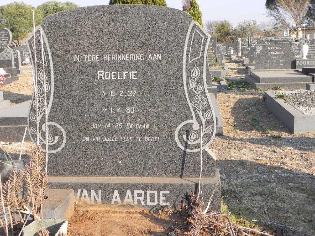 AARDE Roelfie, van 1937-1980