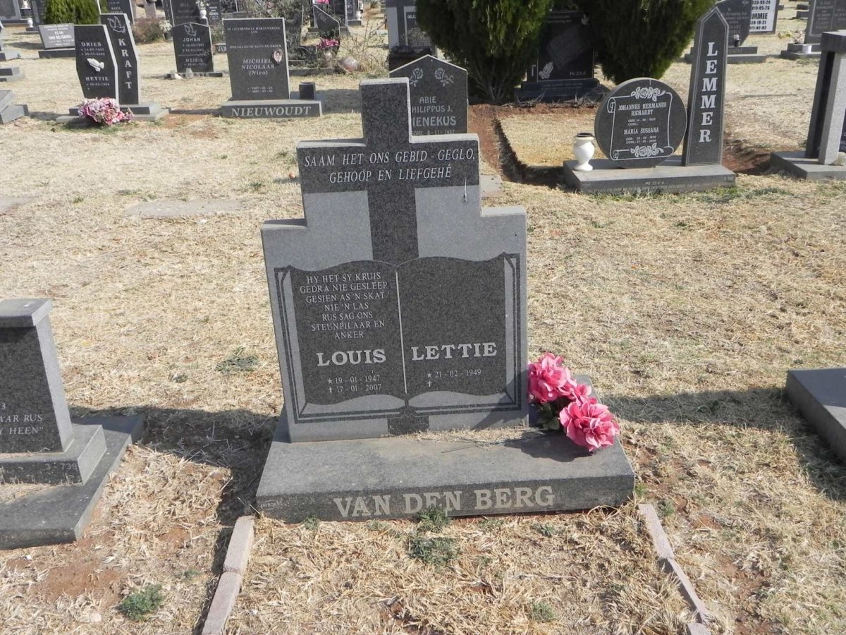 BERG Louis, van den 1947-2007 &amp; Lettie 1949-