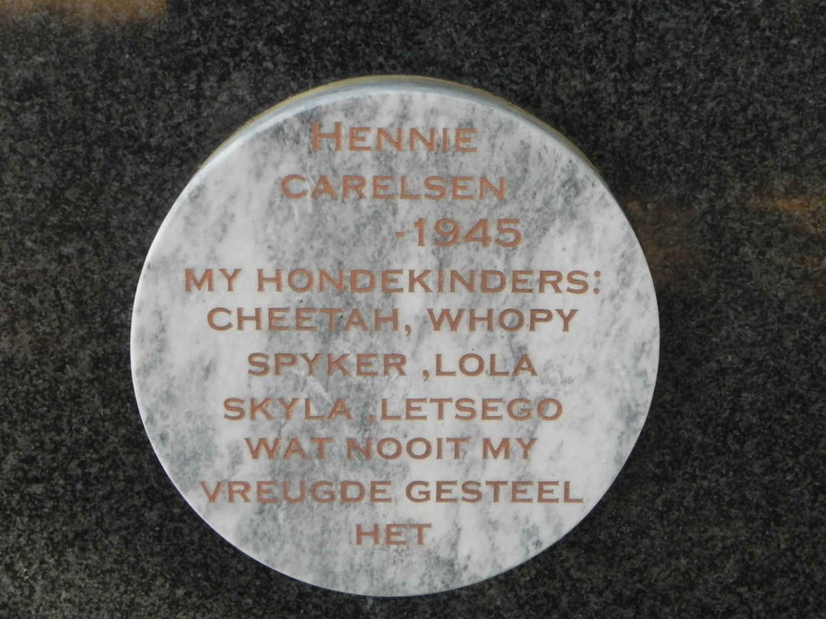 CARELSEN Hennie -1945