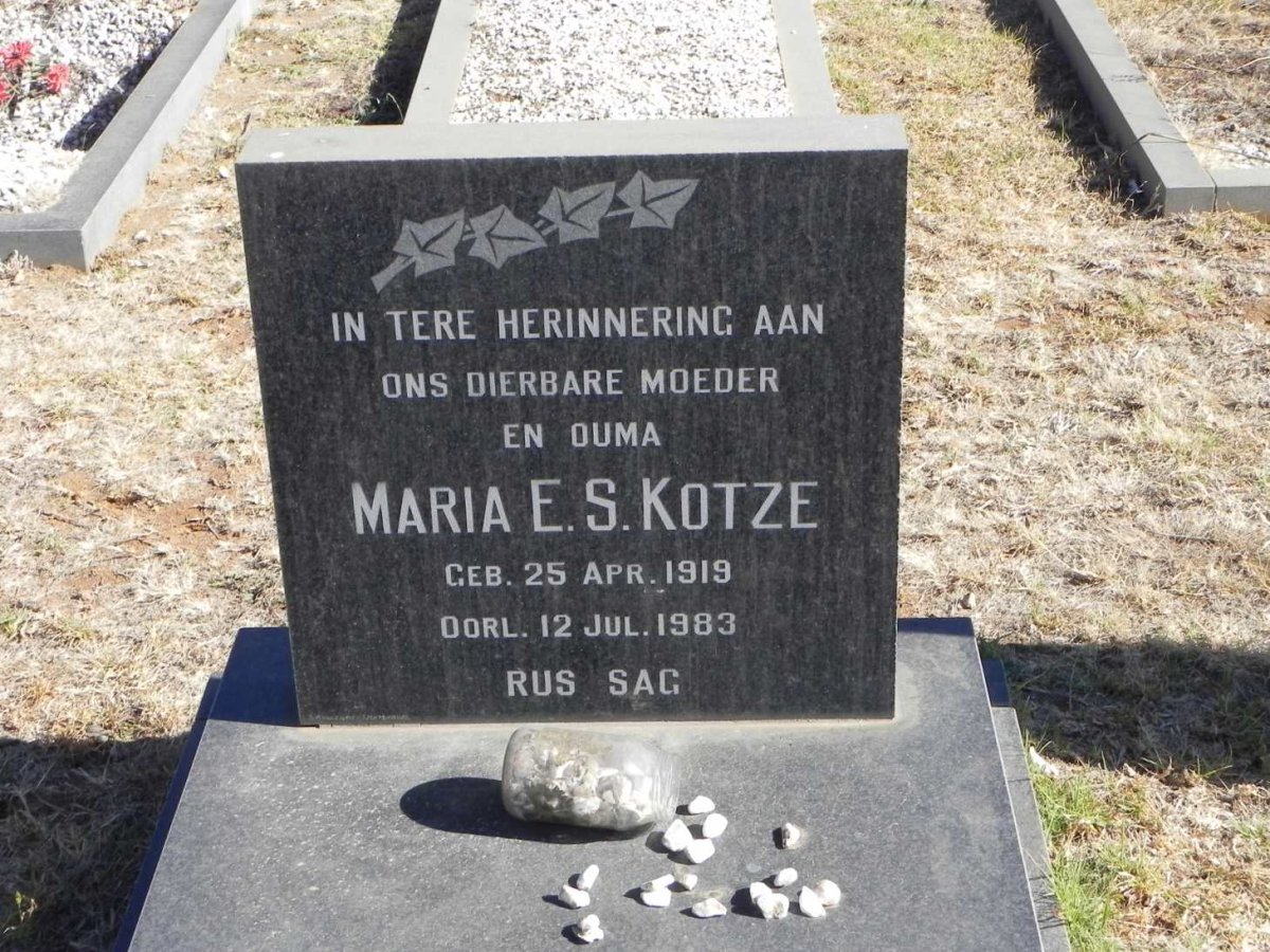 KOTZE Maria E.S. 1919-1983