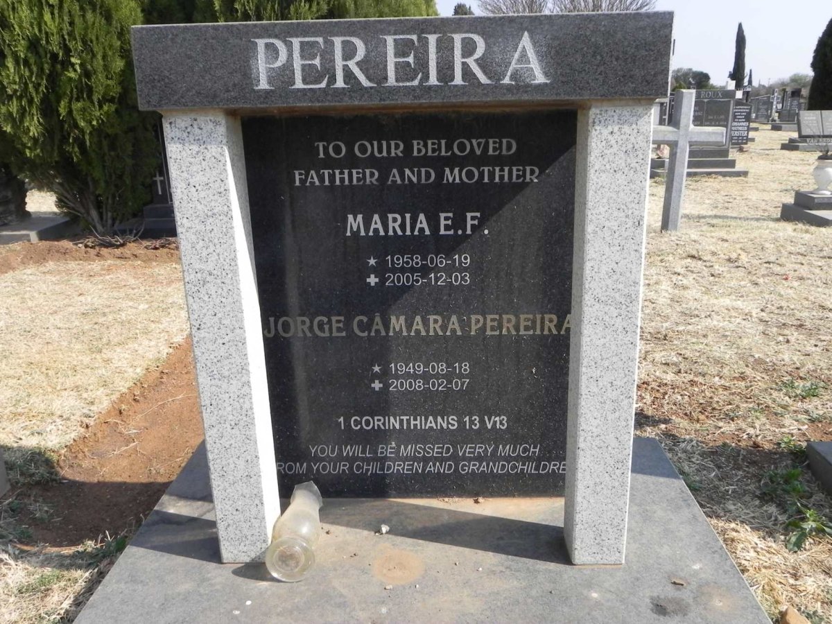 PEREIRA Jorge Camara 1949-2008 &amp; Maria E.F. 1958-2005