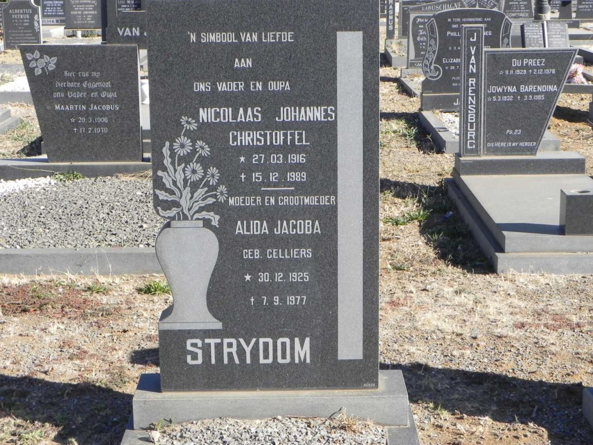 STRYDOM Nicolaas Johannes Christoffel 1916-1989 &amp; Alida Jacoba CELLIERS 1925-1977