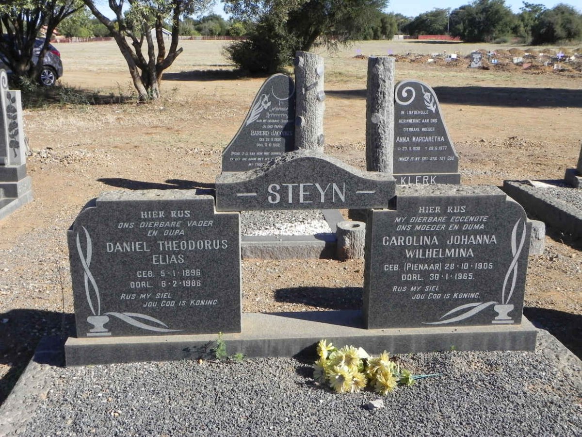 STEYN Daniel Theodorus Elias 1896-1986 &amp; Carolina Johanna Wilhelmina PIENAAR 1905-1965