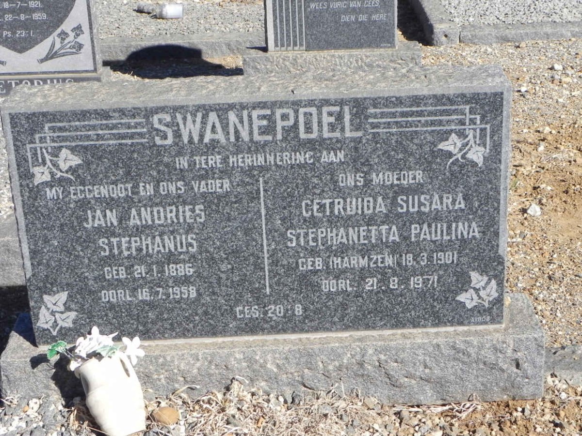 SWANEPOEL Jan Andries Stephanus 1886-1958 &amp; Getruida Susara Stephanetta Paulina HARMZEN 1901-1971