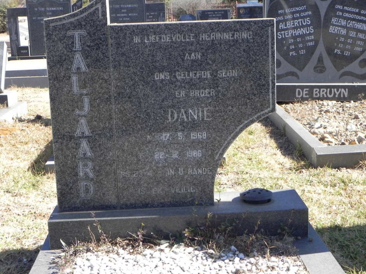 TALJAARD Danie 1968-1986