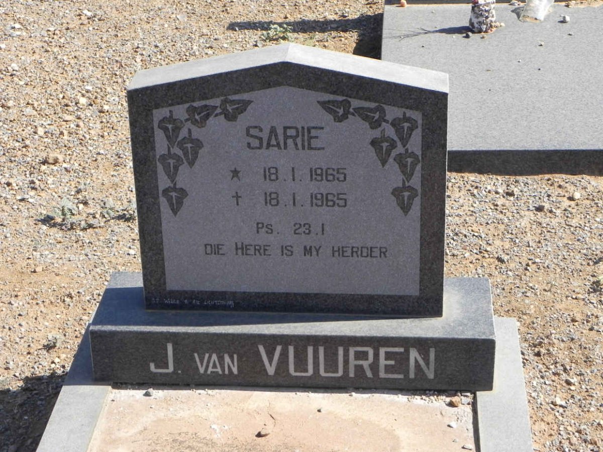 VUUREN Sarie, J. van 1965-1965