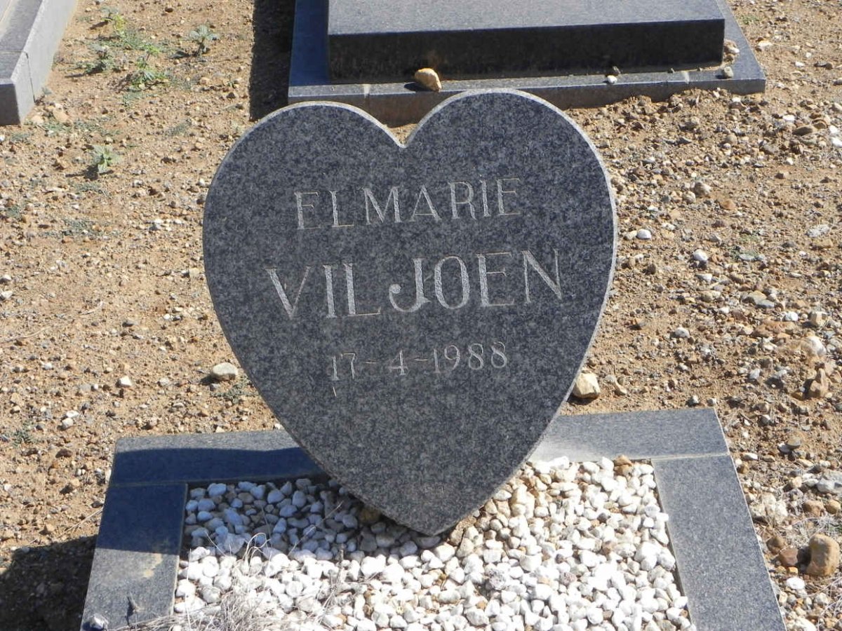VILJOEN Elmarie 1988-1988