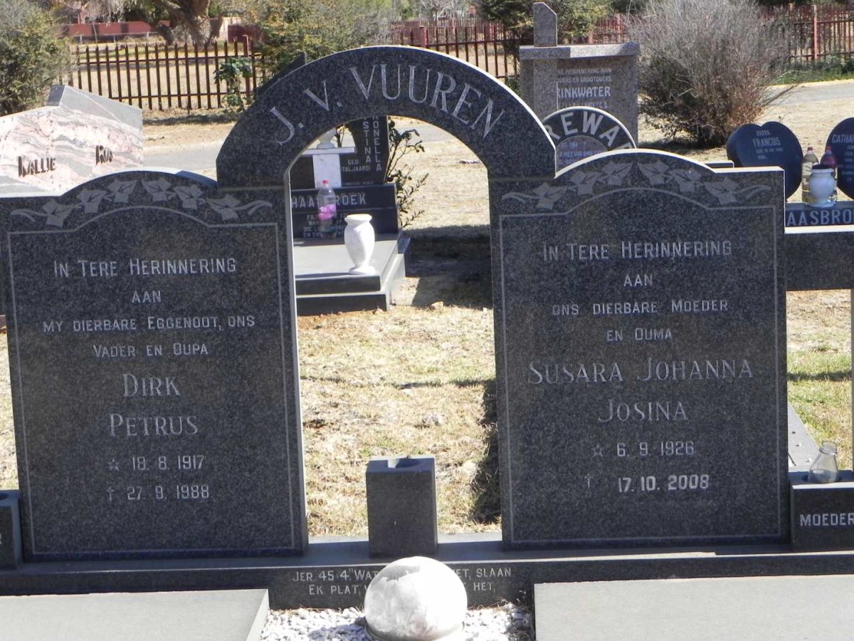 VUUREN Dirk Petrus, J.V. 1917-1988 &amp; Susara Johanna Josina 1926-2008