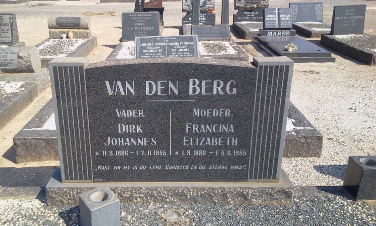 BERG Dirk Johannes, van den 1886-1955 &amp; Francina Elizabeth 1888-1955