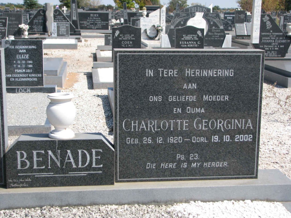 BENADE Charlotte Georginia 1920-2002