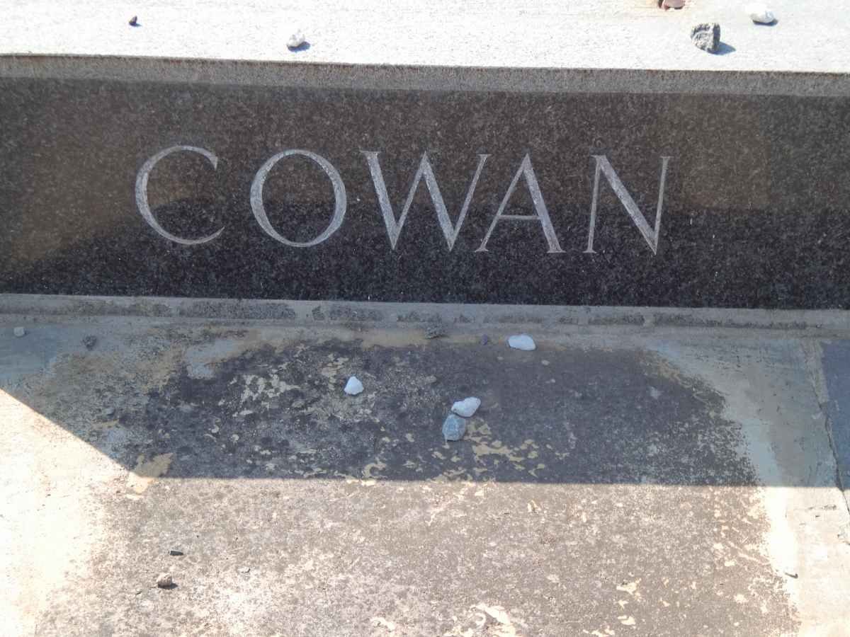 COWAN Bertram -1977