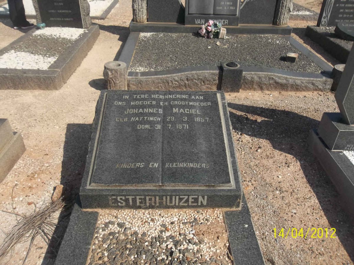 ESTERHUIZEN Johannes Magiel nee HATTINGH 1957-1971