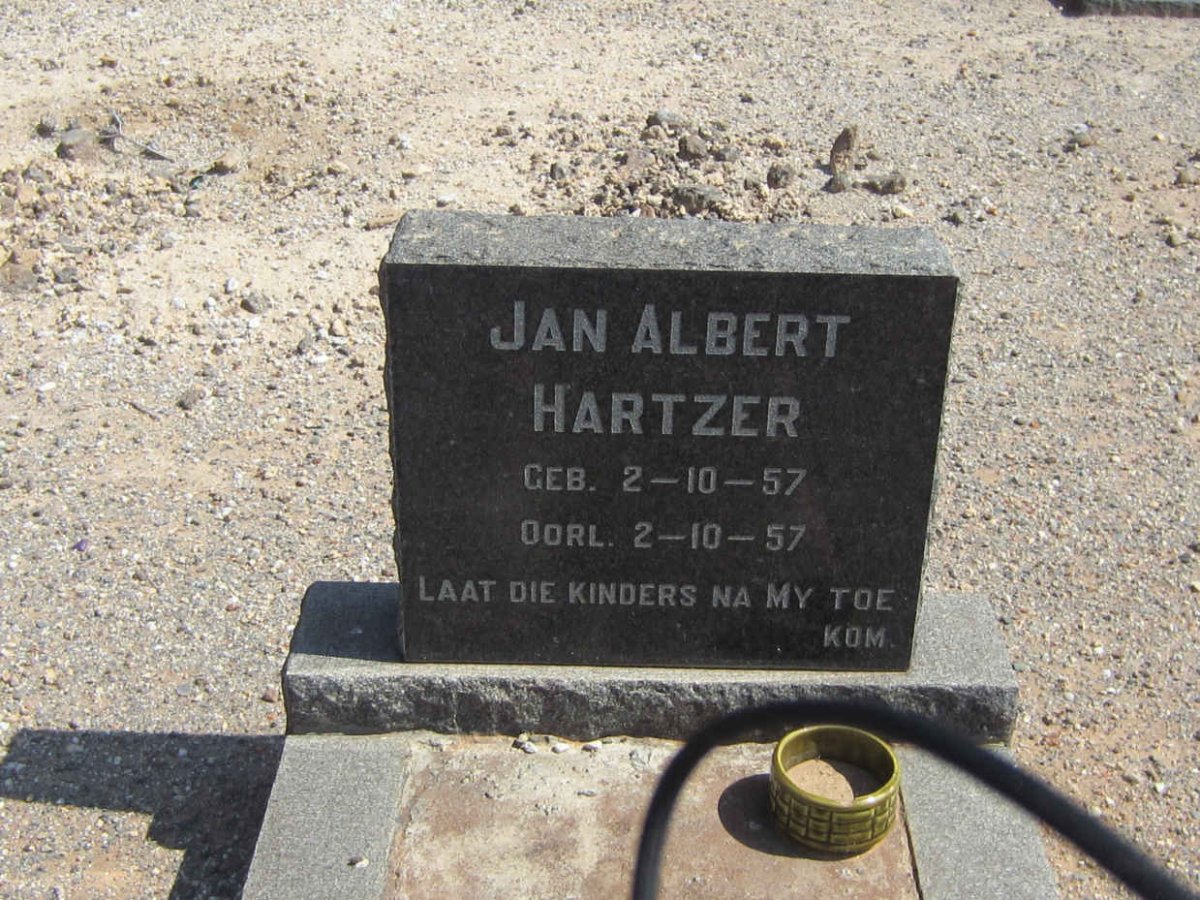 HARTZER Jan Albert 1957-1957