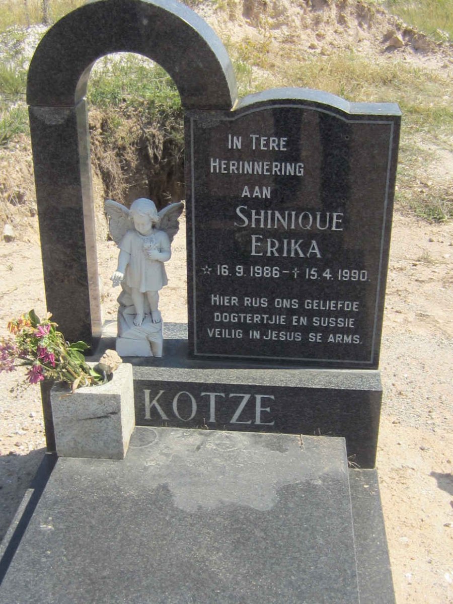 KOTZE Shinique Erika 1986-1990