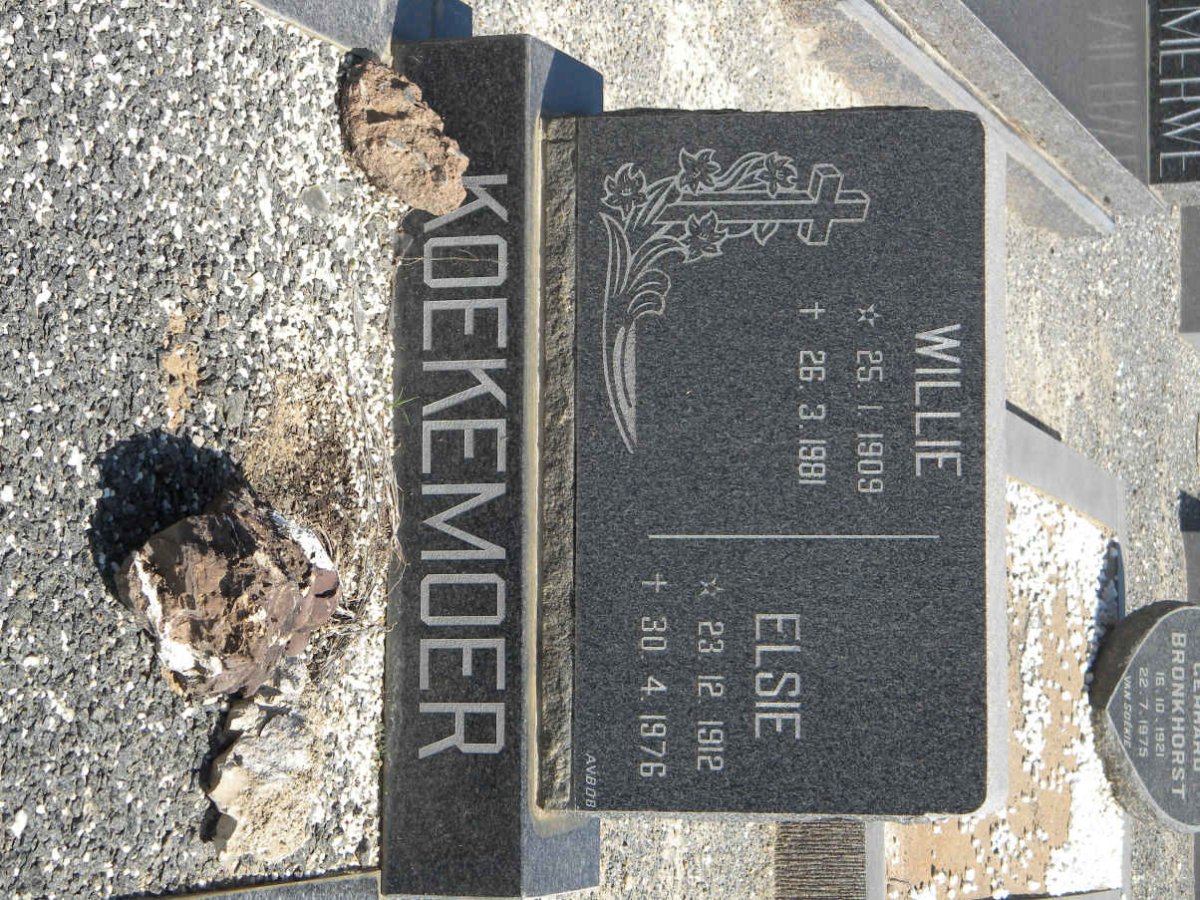 KOEKEMOER Willie 1909-1981 &amp; Elsie 1912-1976