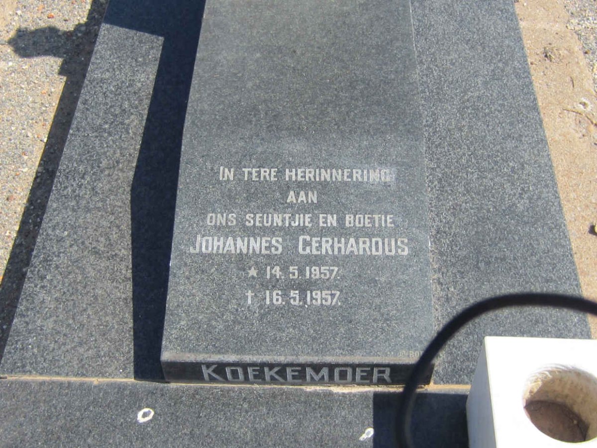 KOEKEMOER Johannes Gerhardus 1957-1957