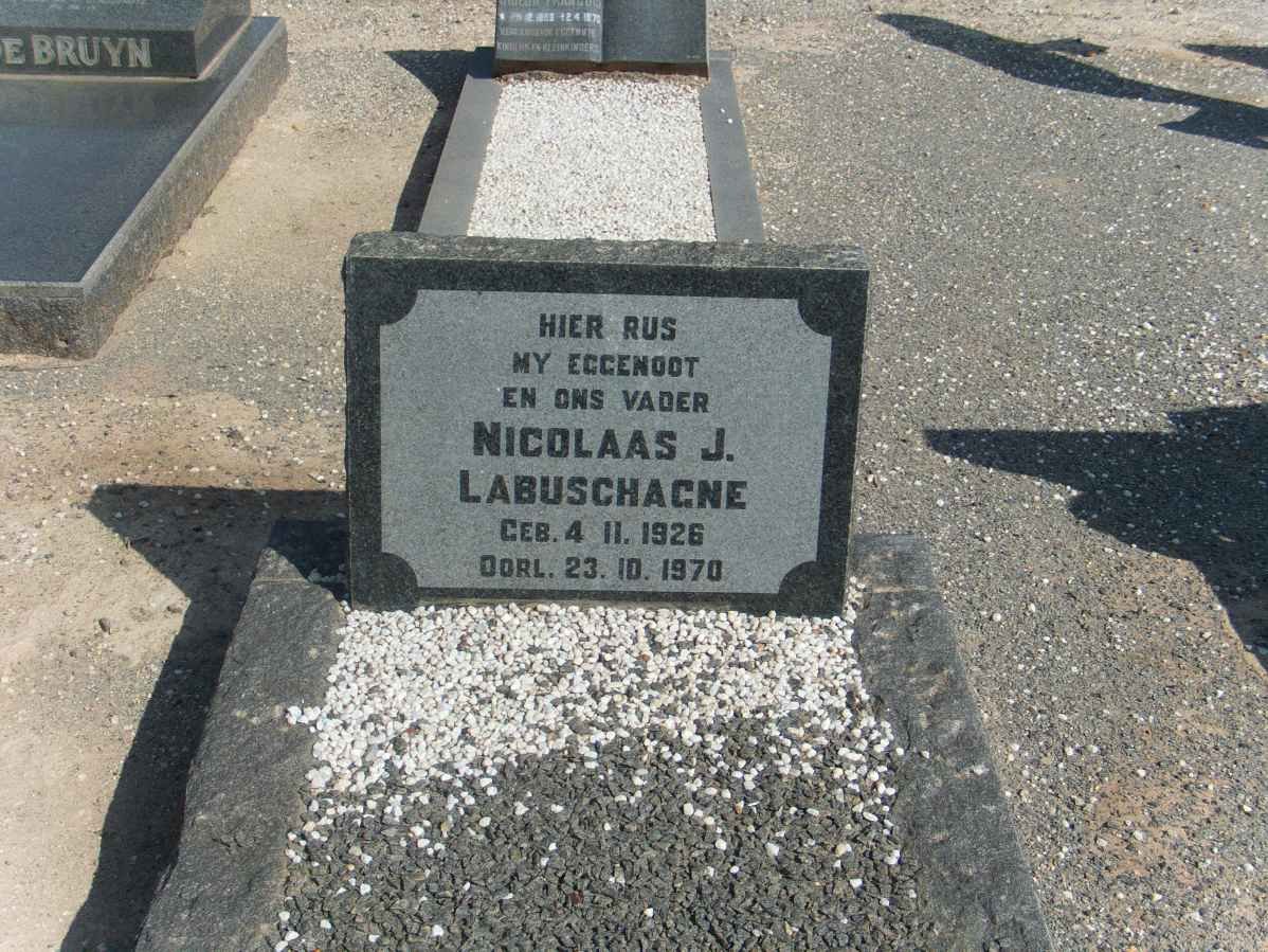 LABUSCHAGNE Nicolaas J. 1926-1970