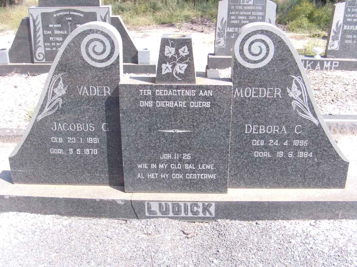 LUDICK Jacobus G. 1891-1970 &amp; Debora C. 1896-18?4