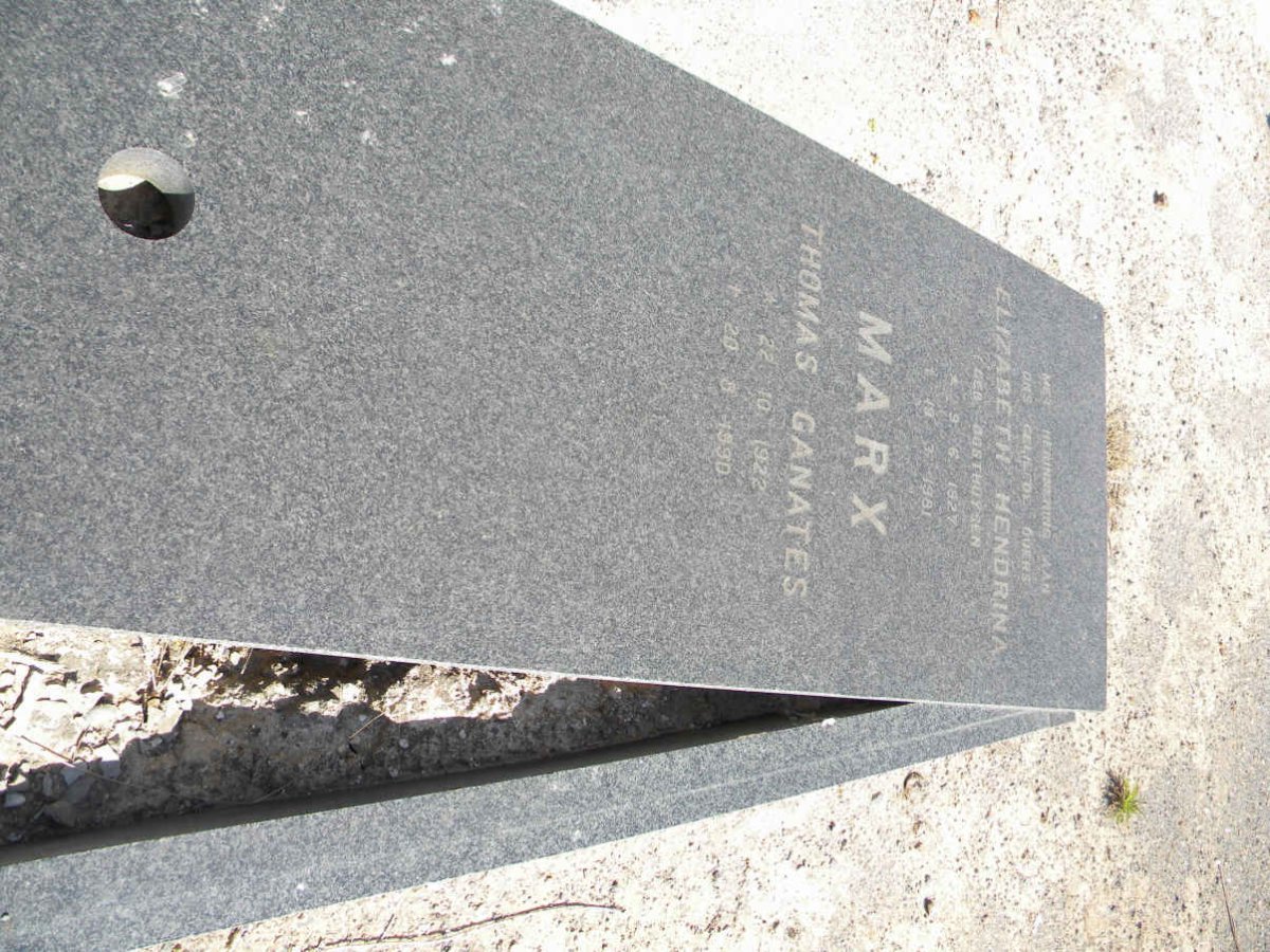 MARX Thomas Ganates 1922-1990 &amp; Elizabeth Hendrina OOSTHUYSEN 1927-1981