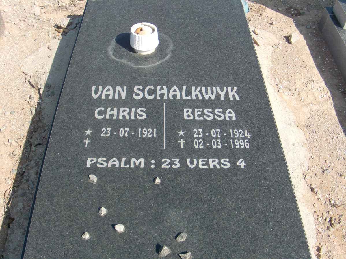 SCHALKWYK Chris, van 1921- &amp; Bessa 1924-1996