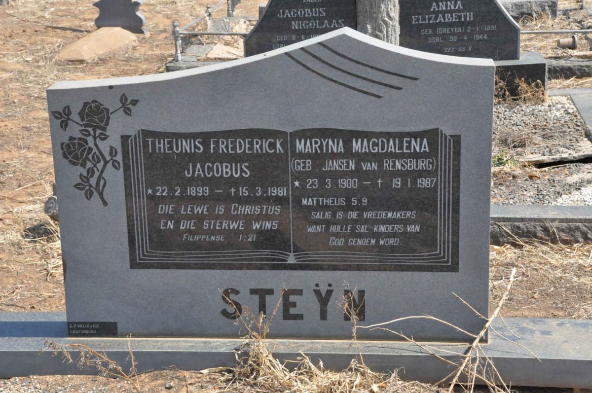 STEΫN Theunis Frederick Jacobus 1899-1981 &amp; Maryna Magdalena JANSEN VAN RENSBURG 1900-1987