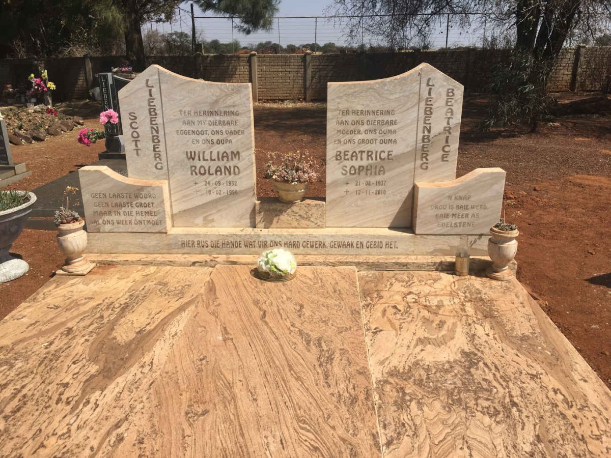 LIEBENBERG William Roland 1932-1996 &amp; Beatrice Sophia 1937-2010