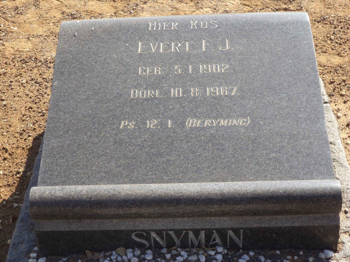 SNYMAN Evert F.J. 1902-1967