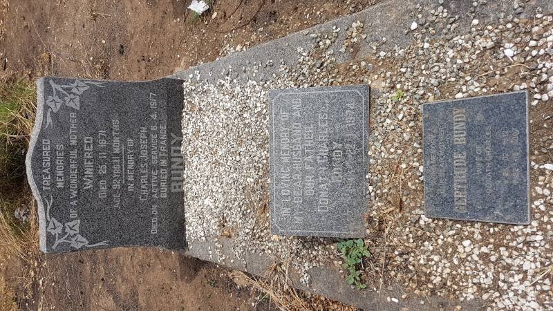 BUNDY Charles Joseph -1917 &amp; Winifred -1971 :: BUNDY Donath Charles 1910-1974 &amp; Gertrude