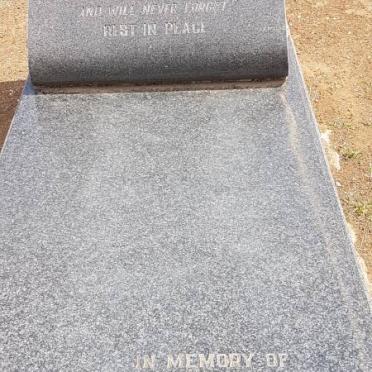 HAVENGA Melba Lilly NAUDE 1904-1962 :: NAUDE Etinor Arnon 1925-1966