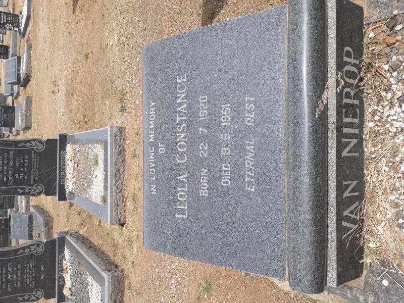 NIEROP Leola Constance, van 1920-1961