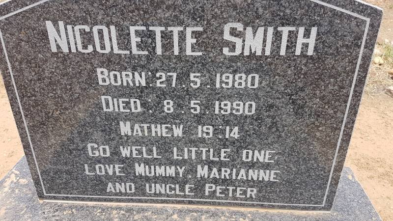 SMITH Nicolette 1980-1990