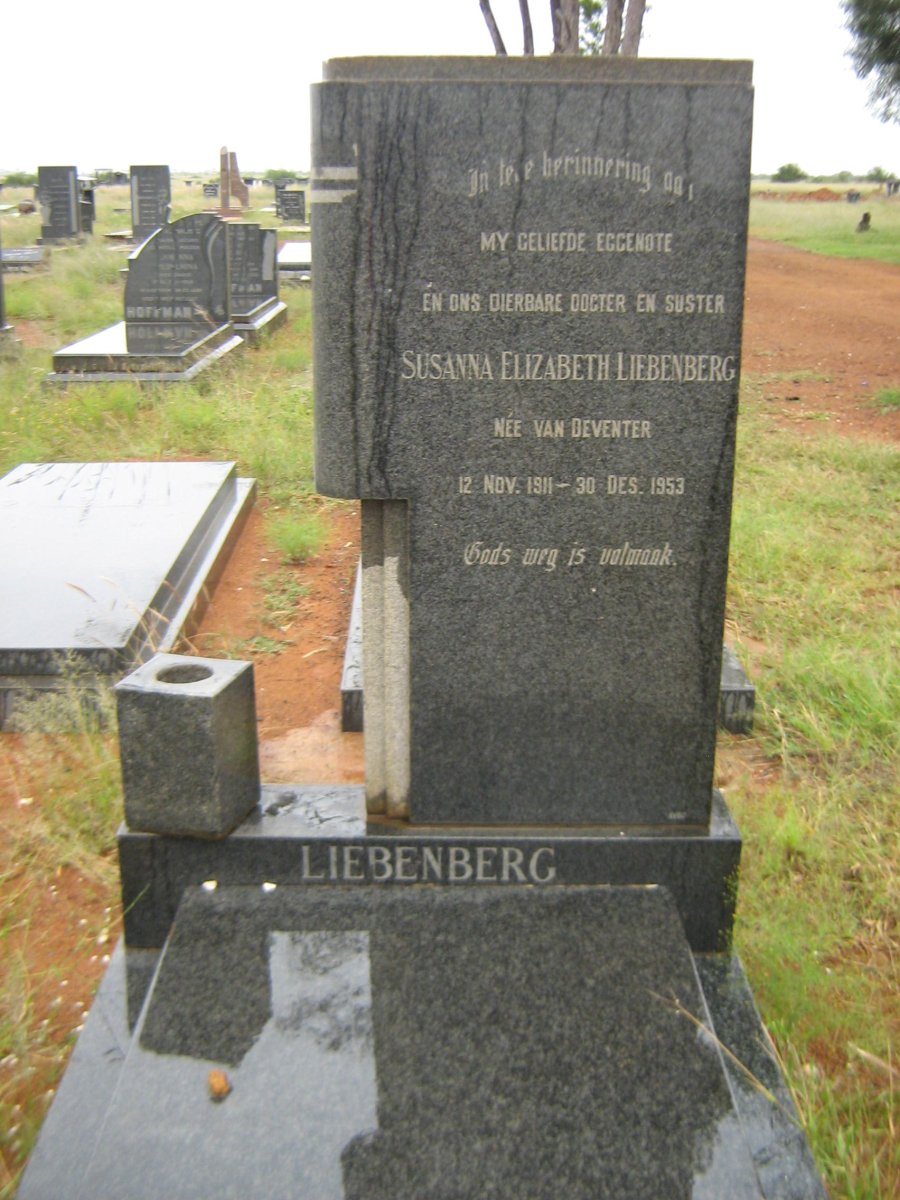 LIEBENBERG Susanna Elizabeth nee VAN DEVENTER 1911 - 1953