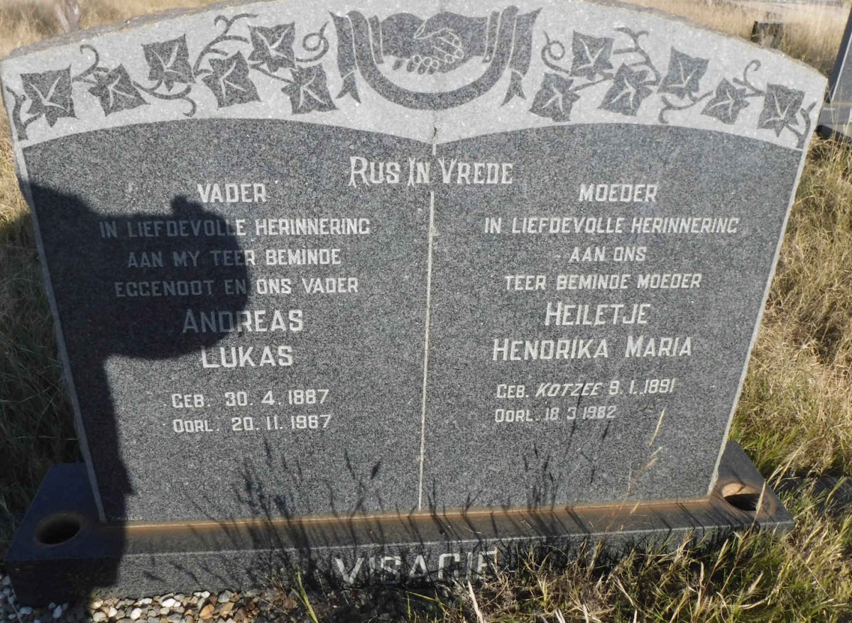 VISAGIE Andreas Lukas 1887-1967 &amp; Heiletje Hendrika Maria KOTZEE 1891-1982