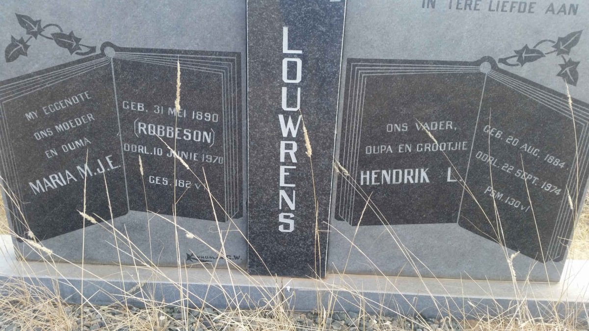 LOUWRENS Hendrik L. 1884-1974 &amp; Maria M.J.E. ROBBESON 1890-1970