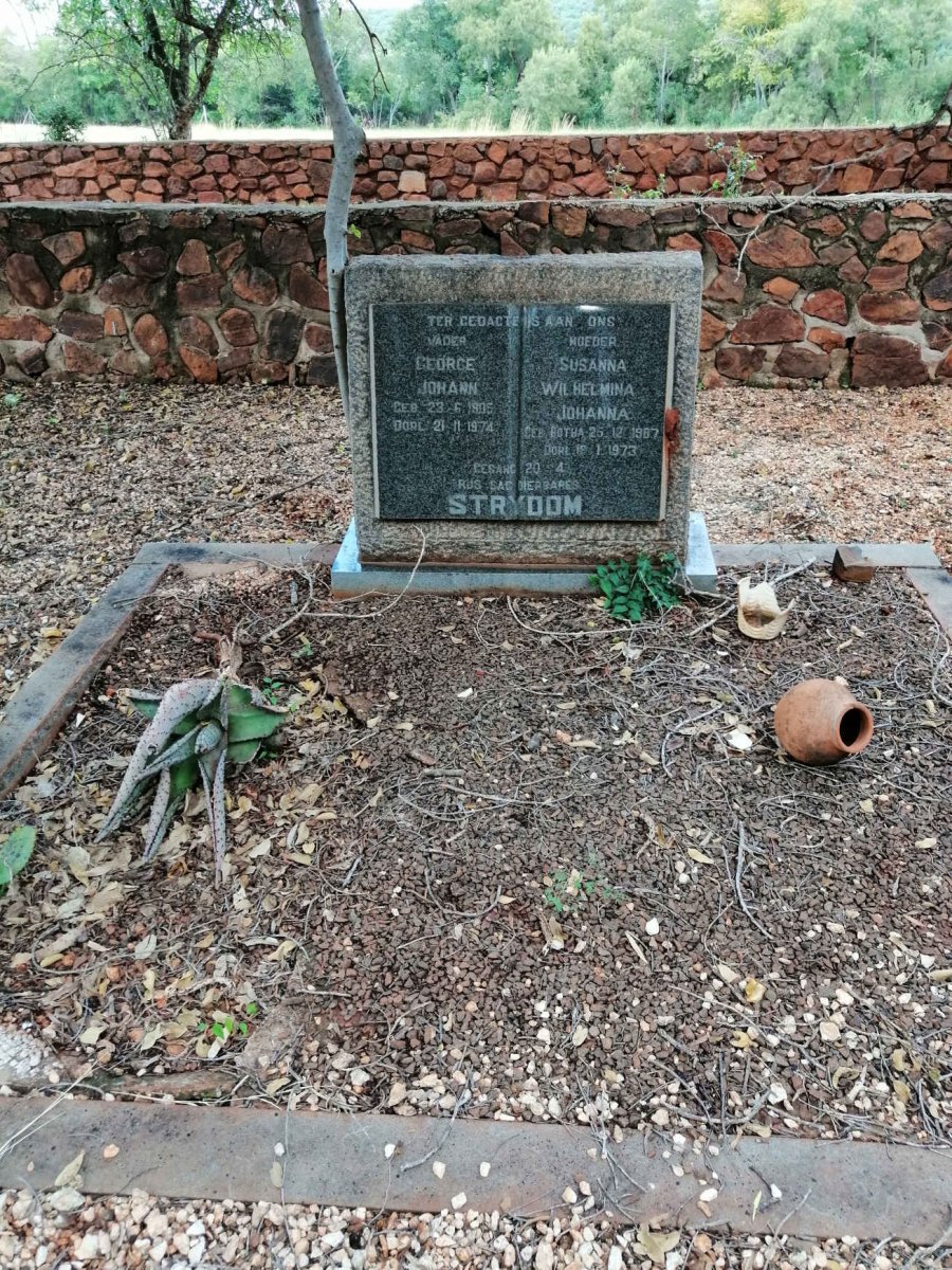 STRYDOM George Johann 1905-1974 &amp; Susanna Wilhelmina Johanna BOTHA 1907-1973