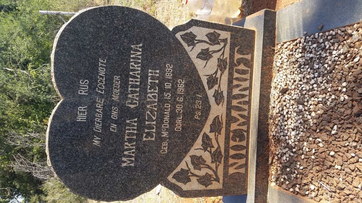 NIEMANDT Martha Catharina Elizabeth nee MCDONALD 1892-1962