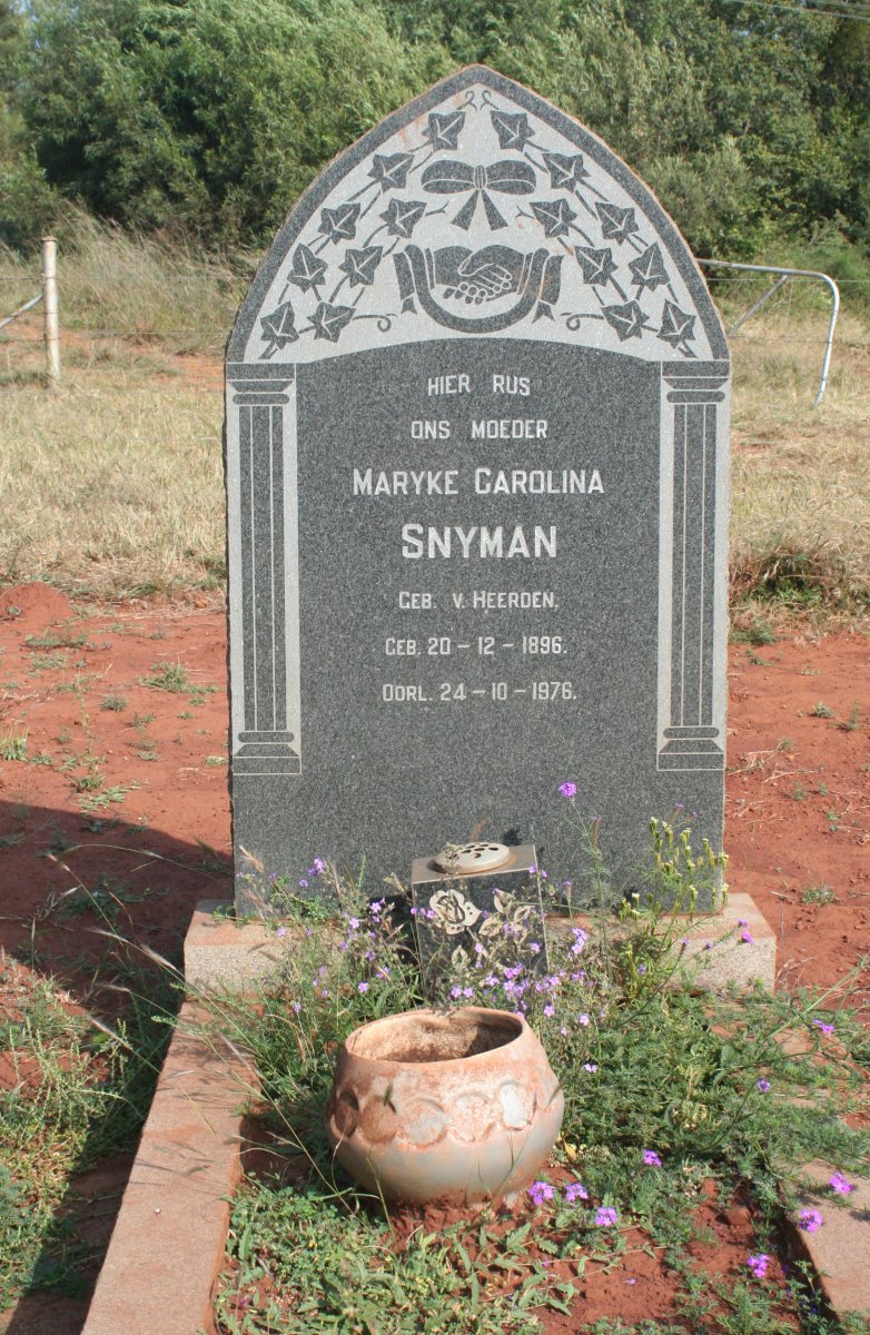 SNYMAN Maryke Carolina nee VAN HEERDEN 1896-1976