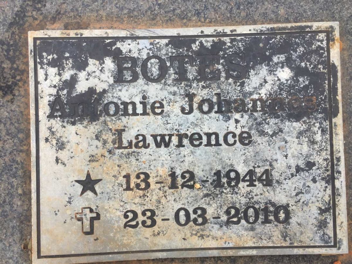 BOTES Antonie Johannes Lawrence 1944-2010