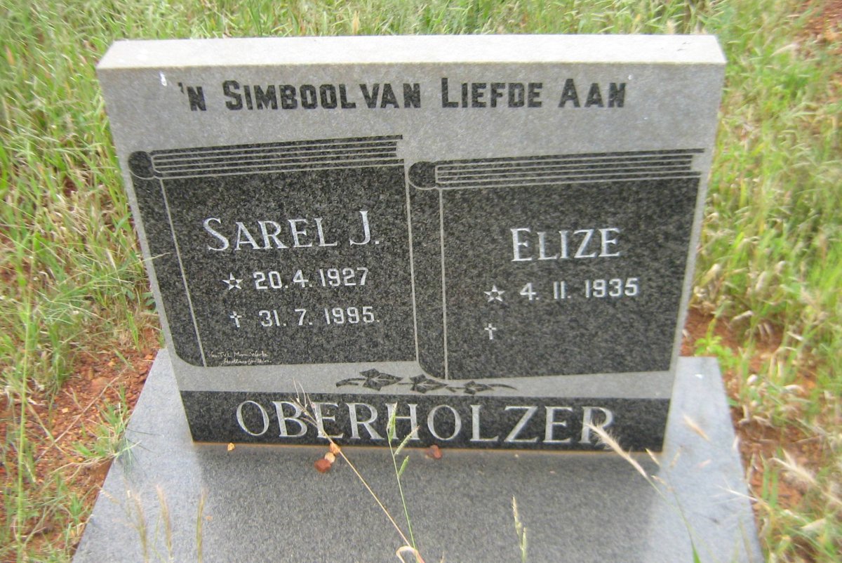 OBERHOLZER Sarel J. 1927-1995 &amp; Elize 1935-