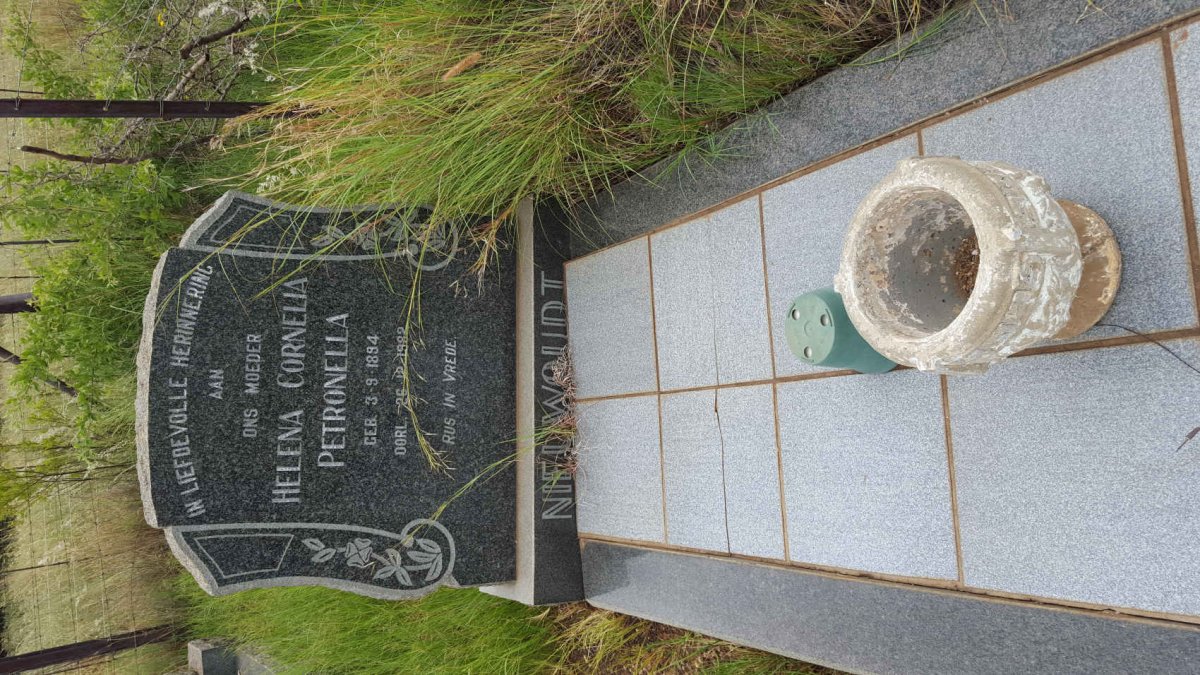 NIEUWOUDT Helena Cornelia Petronella 1894-1982