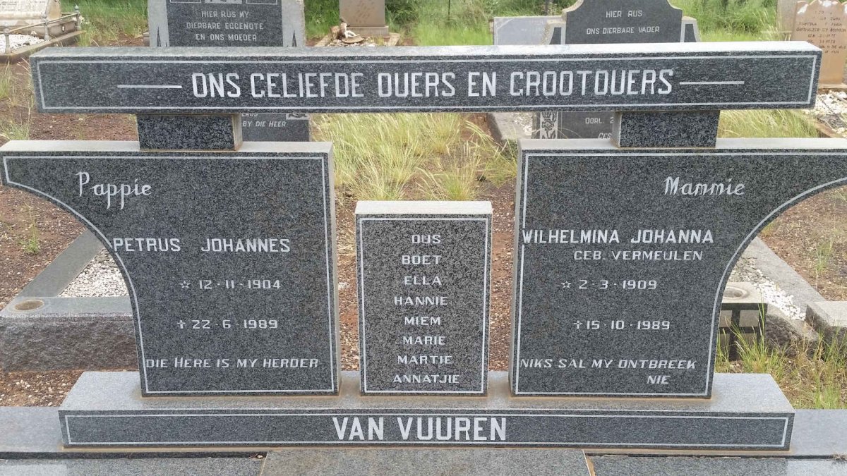 VUUREN Petrus Johannes, van 1904-1989 &amp; Wilhelmina Johanna VERMEULEN 1909-1989