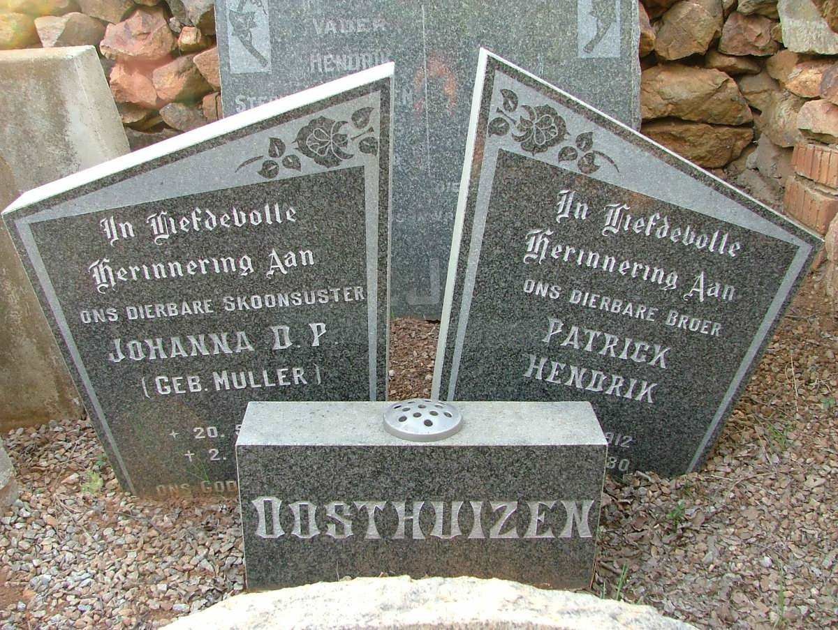 OOSTHUIZEN Patrick Hendrik 1912-1980 &amp; Johanna D.P. MULLER 19??-19??