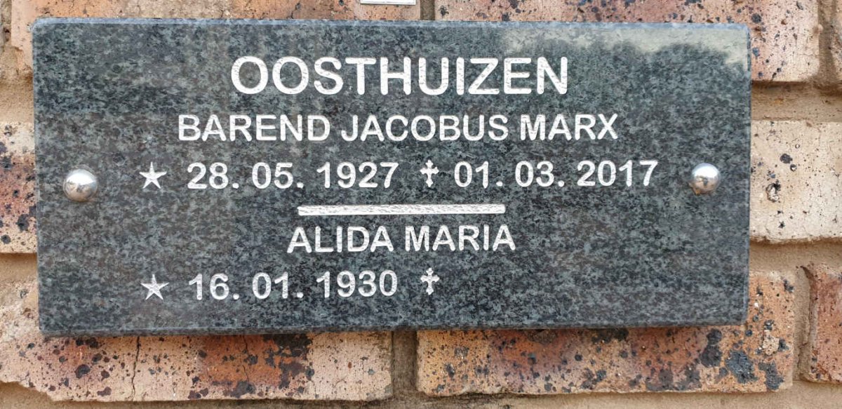 OOSTHUIZEN Barend Jacobus Marx 1927-2017 &amp; Alida Maria 1930-