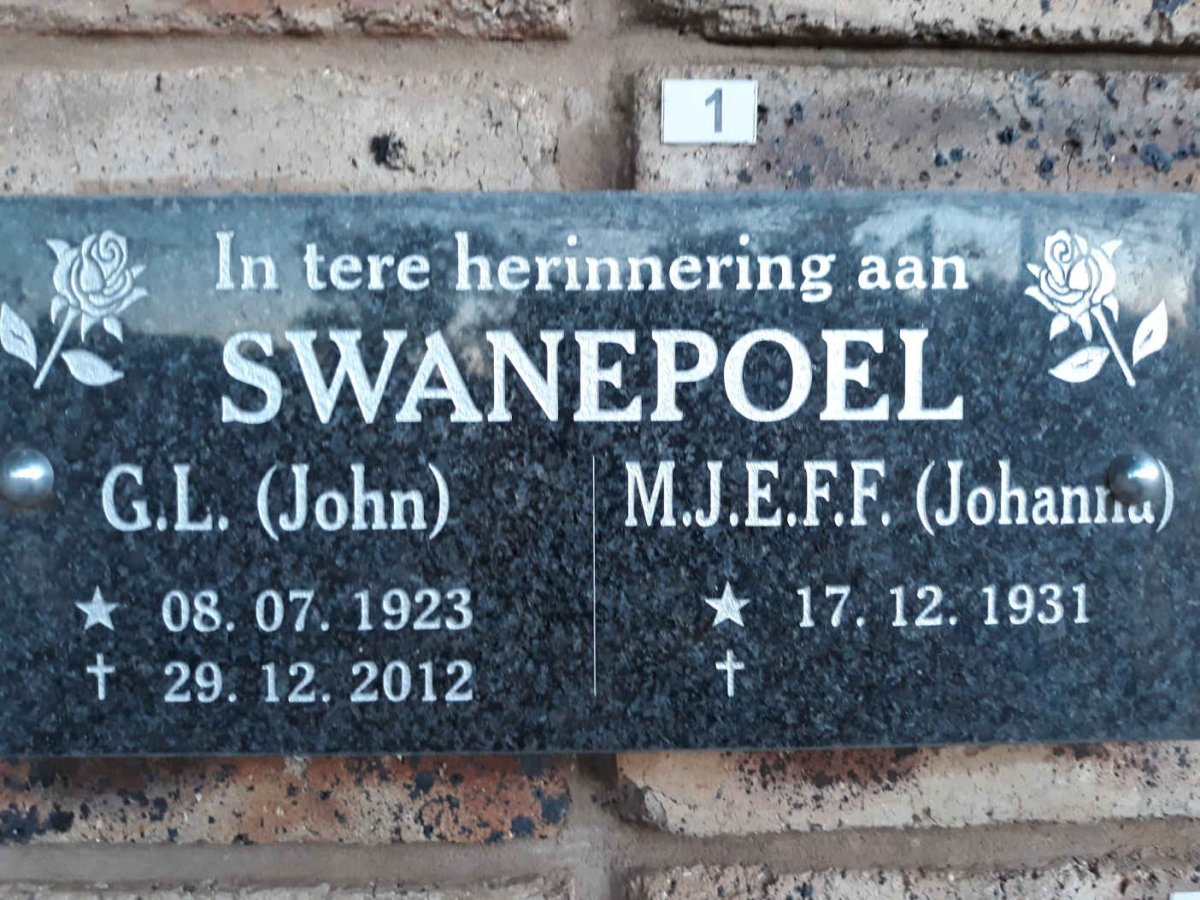 SWANEPOEL G.L. 1923-2012 &amp; M.J.E.F.F. 1931-