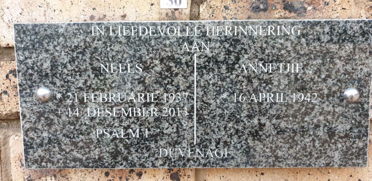 DUVENAGE Neels 1937-2013 &amp; Annetjie 1942-