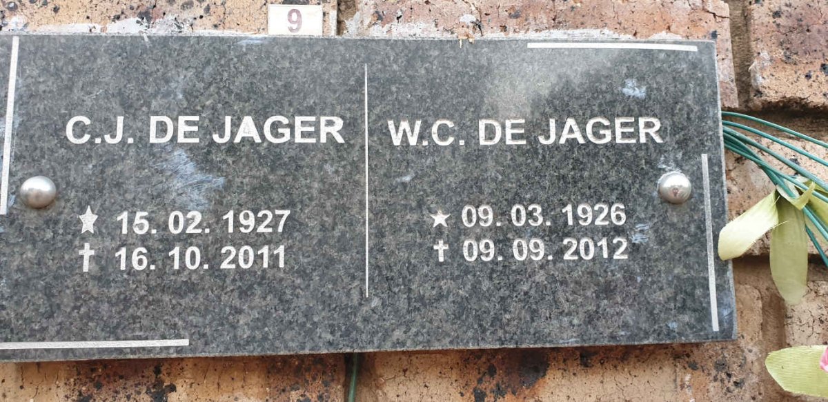 JAGER C.J., de 1927-2011 &amp; W.C. 1926-2012
